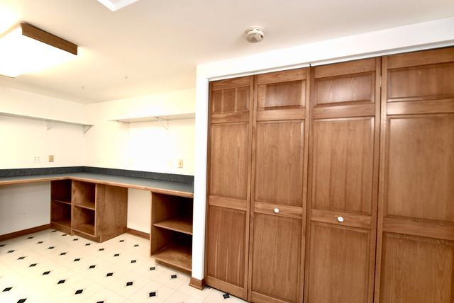 1N274 Woods Avenue, Carol Stream, IL 60188