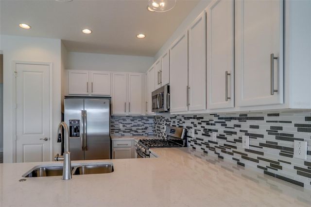 31045 LINDENTREE DRIVE, Wesley Chapel, FL 33543