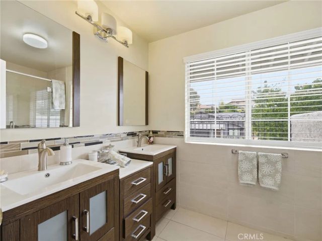 19140 Merion, Porter Ranch, CA 91326