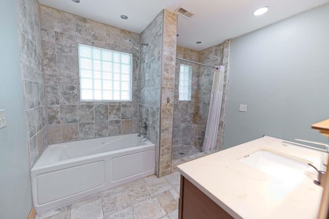 2086 Miller Drive, Huntington, WV 25701