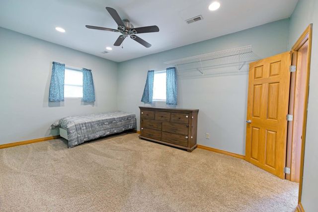 2086 Miller Drive, Huntington, WV 25701
