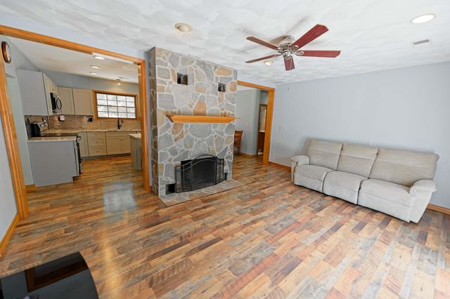 2086 Miller Drive, Huntington, WV 25701