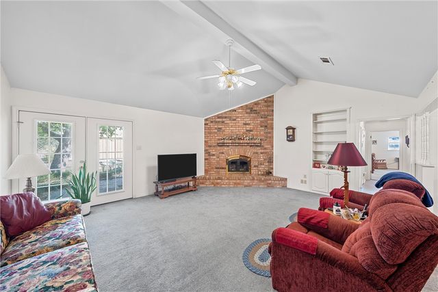 158 Old Tokio Road, West, TX 76691