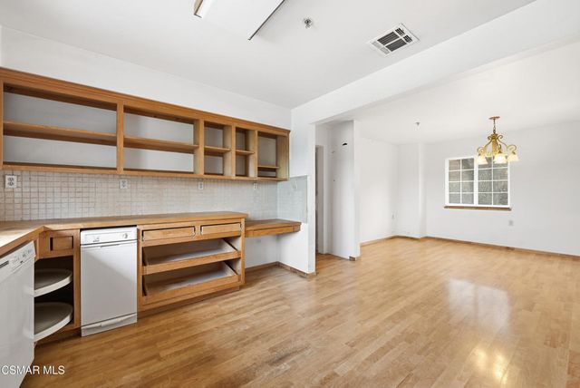 6130 Birch Street, Simi Valley, CA 93063