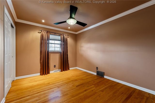 1512 Ravinia Road, Charleston, WV 25314