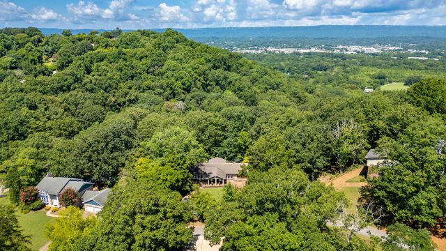 5311 Fairview Road, Hixson, TN 37343