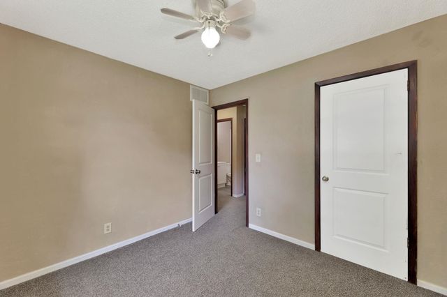 2908 S Custer, Wichita, KS 67217