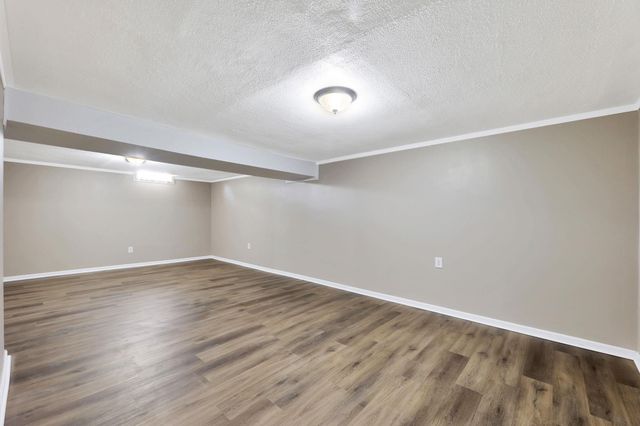 2908 S Custer, Wichita, KS 67217