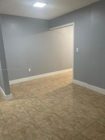 6950 W 6th Avenue 308, Hialeah, FL 33014