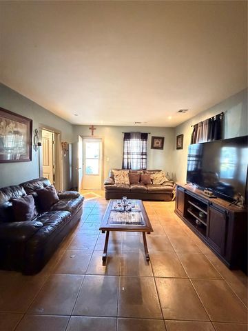 1224 NW 8th Street, Oklahoma City, OK 73106