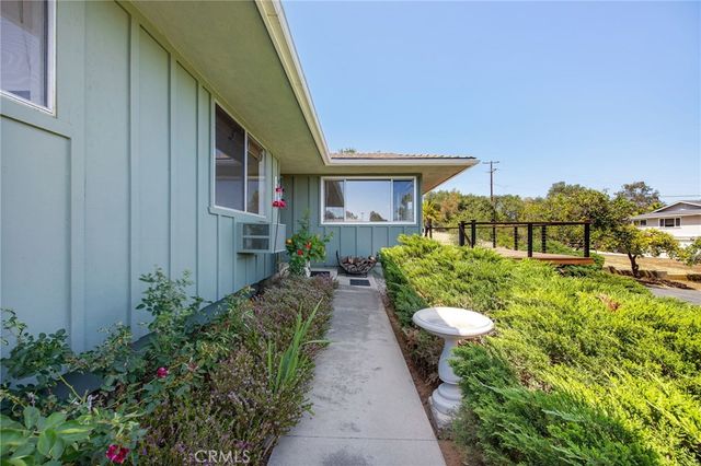 1776 Saint Peters, Fallbrook, CA 92028
