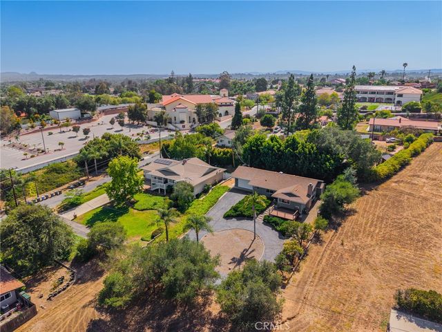 1776 Saint Peters, Fallbrook, CA 92028
