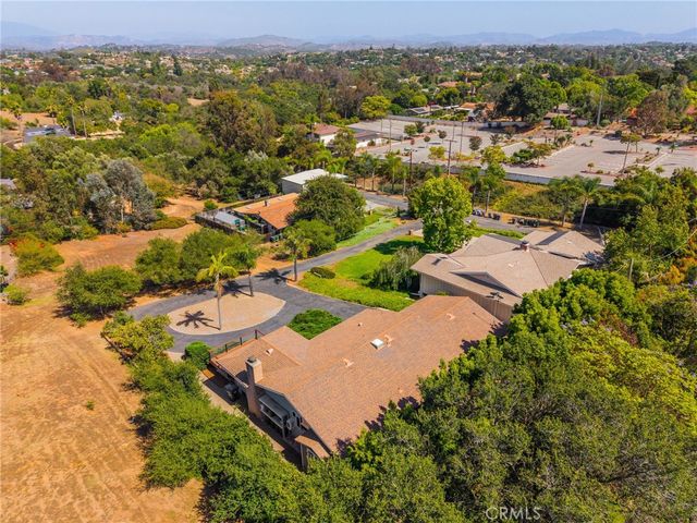 1776 Saint Peters, Fallbrook, CA 92028
