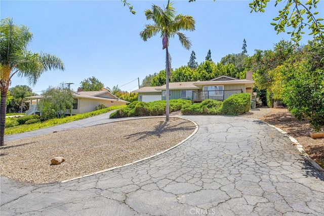 1776 Saint Peters, Fallbrook, CA 92028