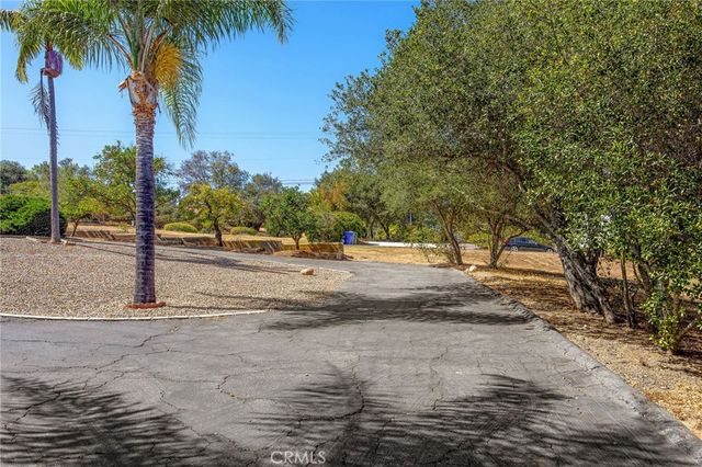 1776 Saint Peters, Fallbrook, CA 92028