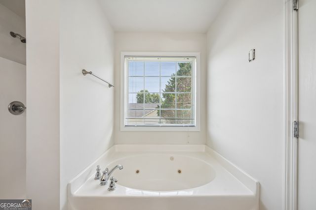 70 Feldspar Drive, Jefferson, GA 30549