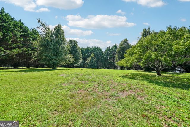 70 Feldspar Drive, Jefferson, GA 30549