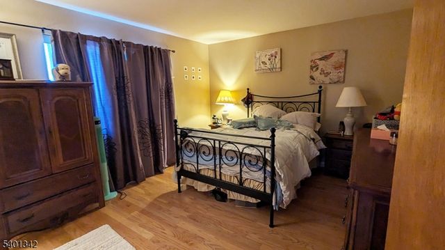 19 Plauderville Ave 110, Garfield City, NJ 07026