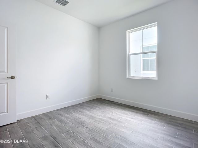 245 Gypsy Palace Lane, Daytona Beach, FL 32124