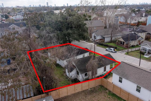 2014 Sheldon Street, Houston, TX 77008