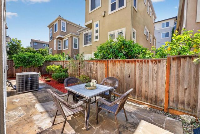 3574 Stout Place, Santa Clara, CA 95051