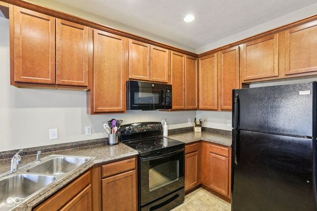 5673 Brownstone Drive 5673, Indianapolis, IN 46220