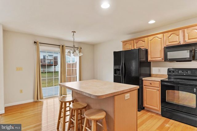 178 MAPLETON DR, Harrisburg, PA 17112