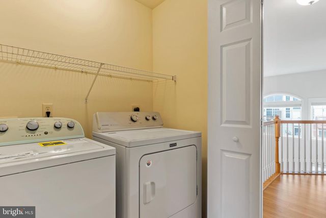 178 MAPLETON DR, Harrisburg, PA 17112