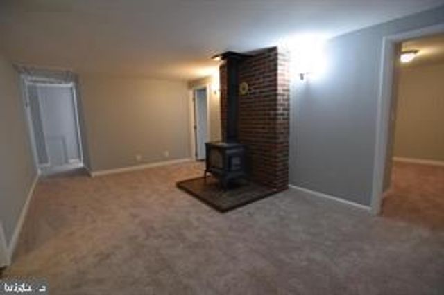 7221 BARRY RD, Alexandria, VA 22315