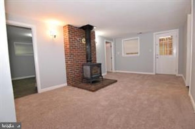 7221 BARRY RD, Alexandria, VA 22315