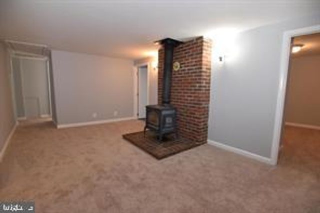 7221 BARRY RD, Alexandria, VA 22315