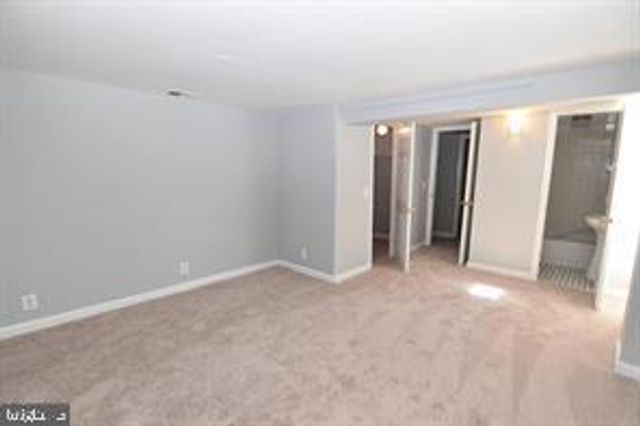 7221 BARRY RD, Alexandria, VA 22315