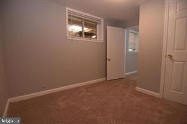 7221 BARRY RD, Alexandria, VA 22315