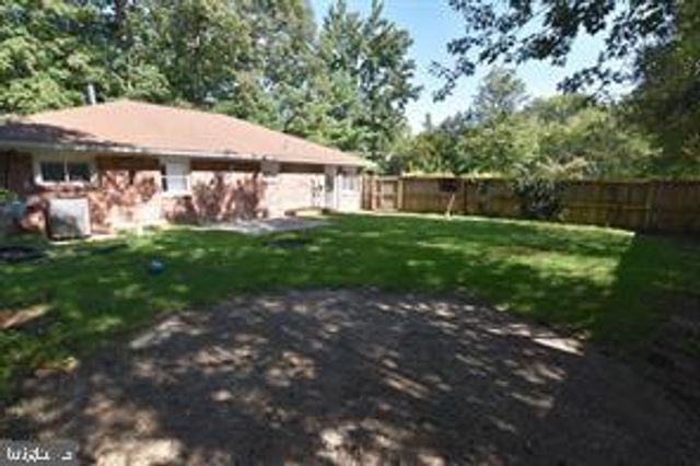 7221 BARRY RD, Alexandria, VA 22315