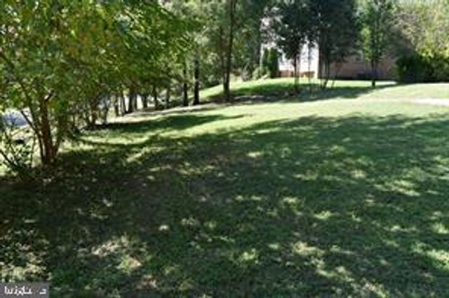 7221 BARRY RD, Alexandria, VA 22315