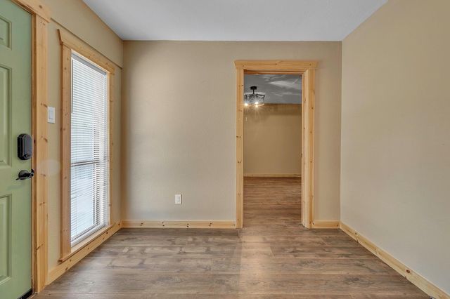 241 Bluff Drive, Livingston, TX 77351