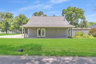 241 Bluff Drive, Livingston, TX 77351