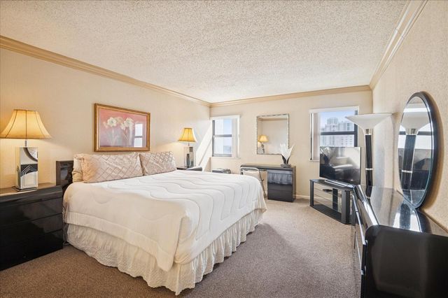 1201 S Ocean 704s, Hollywood, FL 33019