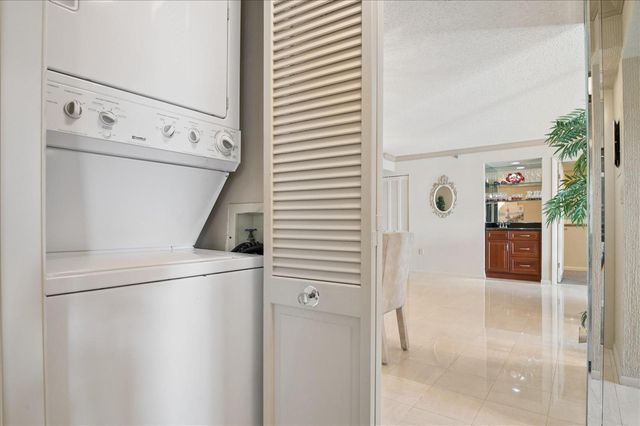 1201 S Ocean 704s, Hollywood, FL 33019