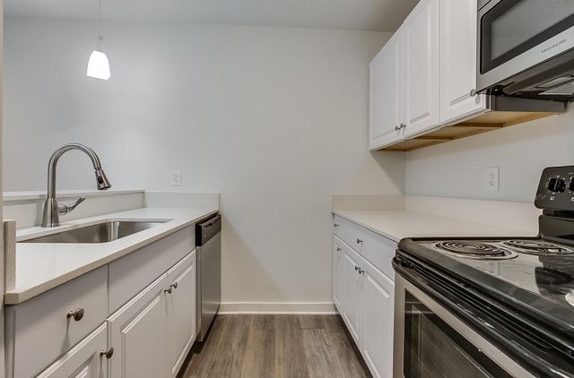 2902 Douglas Avenue 203, Dallas, TX 75219