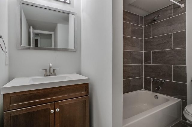 2902 Douglas Avenue 203, Dallas, TX 75219