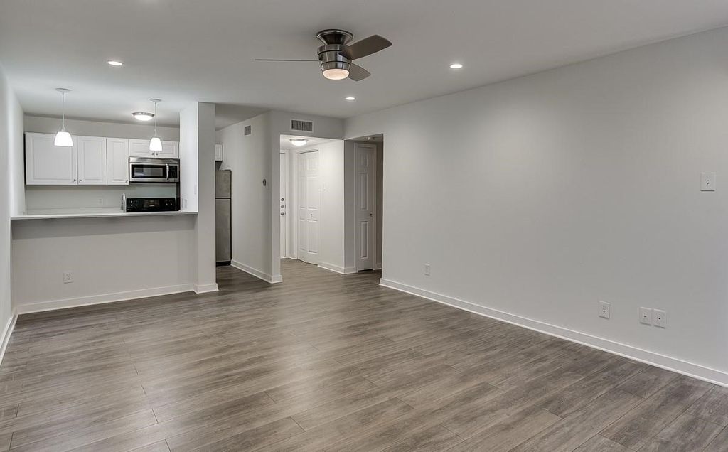 2902 Douglas Avenue 203, Dallas, TX 75219