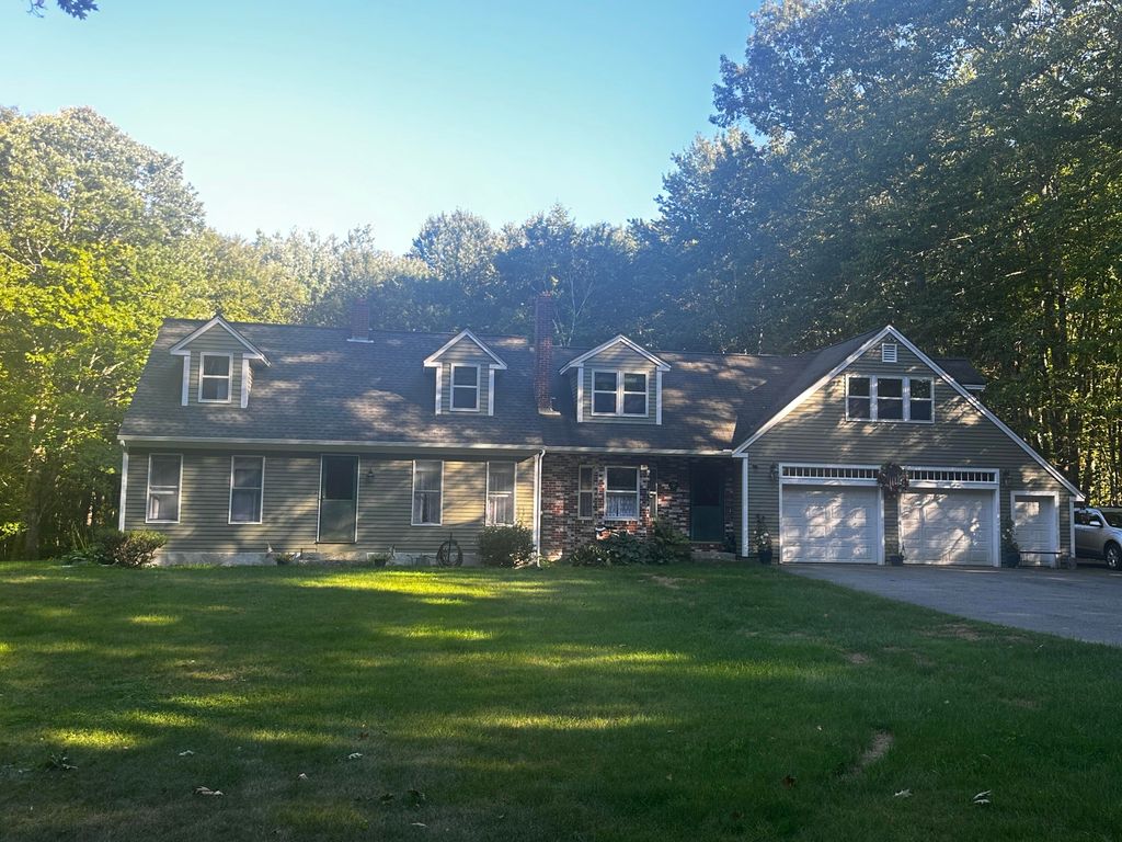 15 Crockett Road, Gorham, ME 04038 — exterior