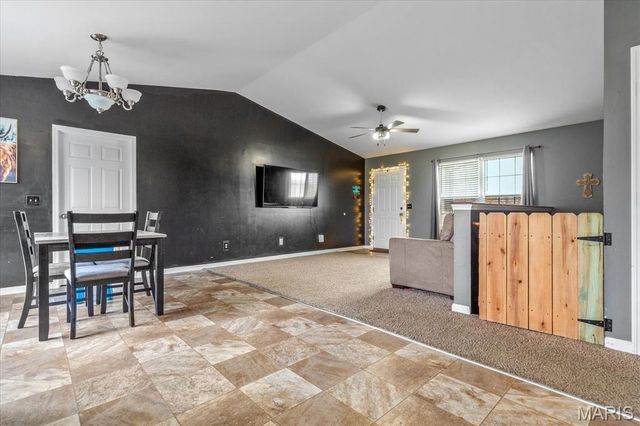 90 Willow Springs Drive, Moscow Mills, MO 63362