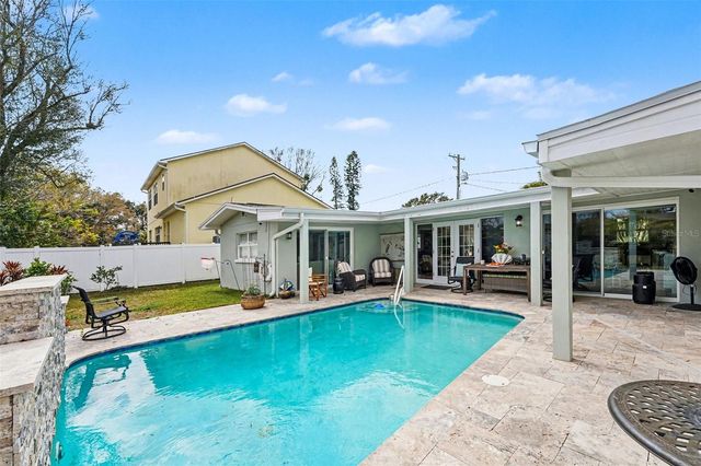 339 SHORE DRIVE E, Oldsmar, FL 34677