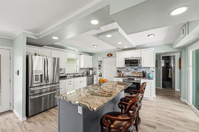 339 SHORE DRIVE E, Oldsmar, FL 34677