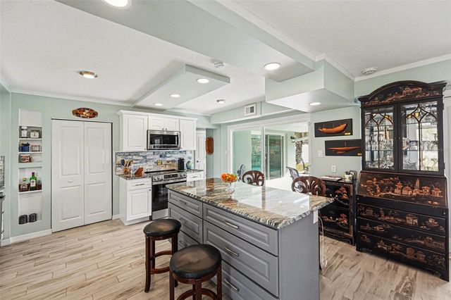 339 SHORE DRIVE E, Oldsmar, FL 34677