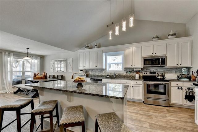 204 Lynn Road, Bethlehem, GA 30620