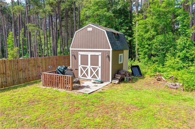 204 Lynn Road, Bethlehem, GA 30620