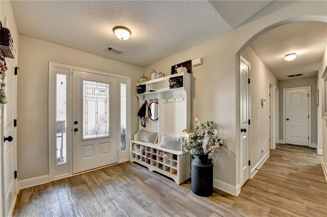 204 Lynn Road, Bethlehem, GA 30620